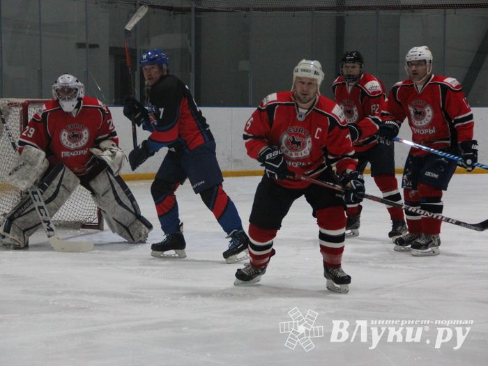 ХК «Экспресс» одержал победу над ХК «Евро-Керамика» в рамках НХЛ (ФОТО)