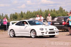 Под Великими Луками прошел второй этап Чемпионата по Drag Racing (фото)