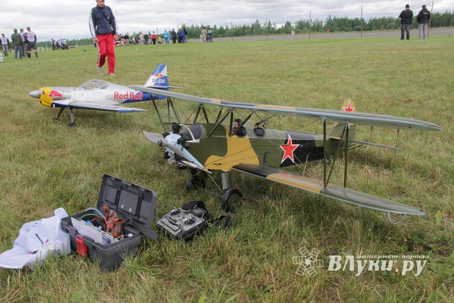 Чемпионат России по авиамодельному спорту в Великих Луках (ФОТО)