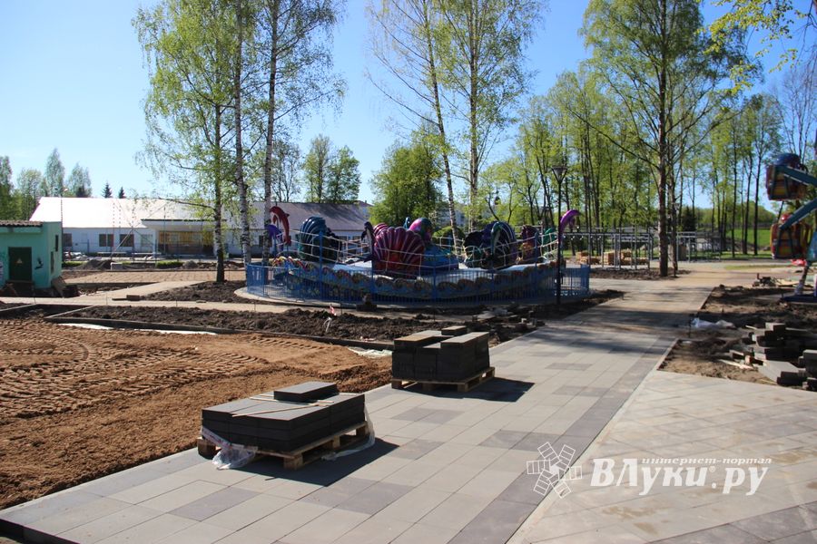 В парке культуры появляются новые аттракционы (ФОТО)