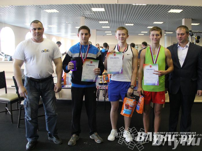 Первенство города по классическому жиму штанги и армлифтинг