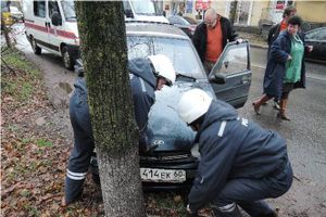 6 человек погибли, 42 пострадали на дорогах Псковской области за неделю (фото)