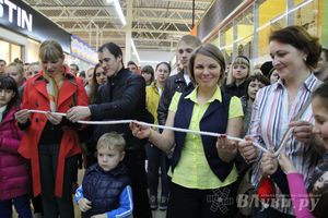 В ТЦ «Апельсин» прошла весенняя ночь распродаж
