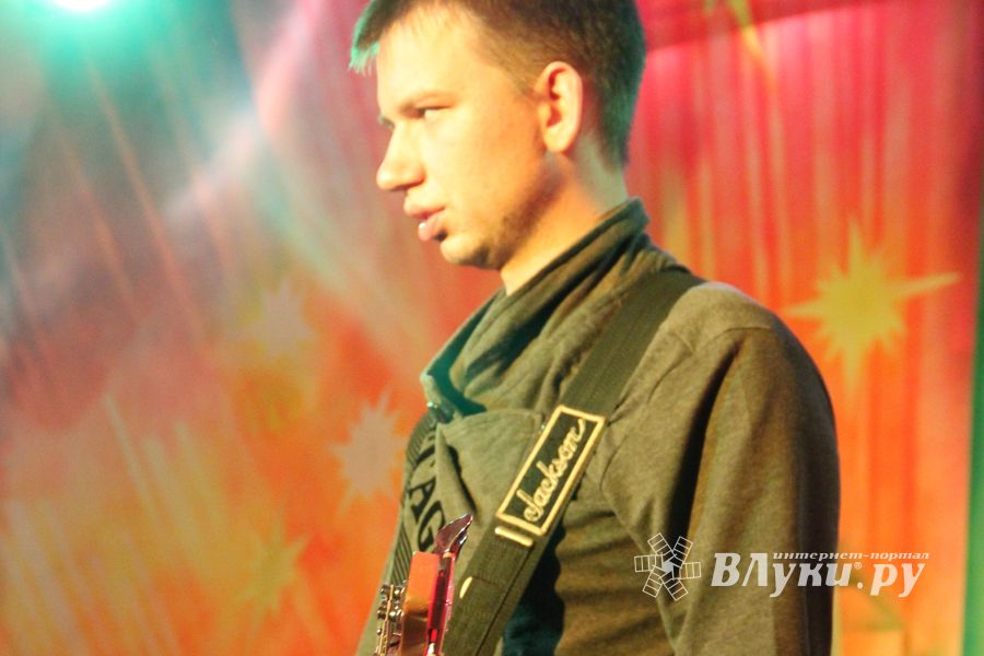 ​Фестиваль живой музыки «Арена фест» прошел в Великих Луках  (фото)