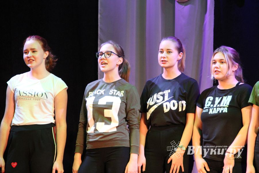 В Великих Луках прошёл «Студбаттл» (ФОТО)