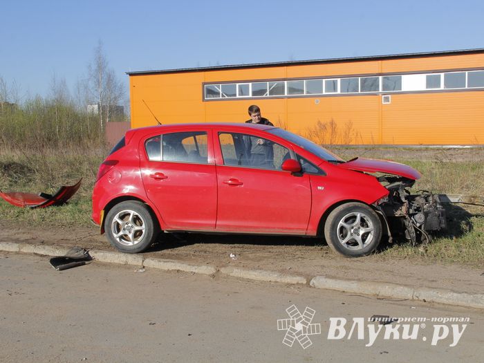 ДТП с пострадавшими в Великих Луках (ФОТО)