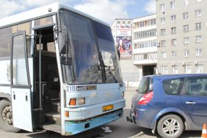 В Великих Луках произошло ДТП (фото)