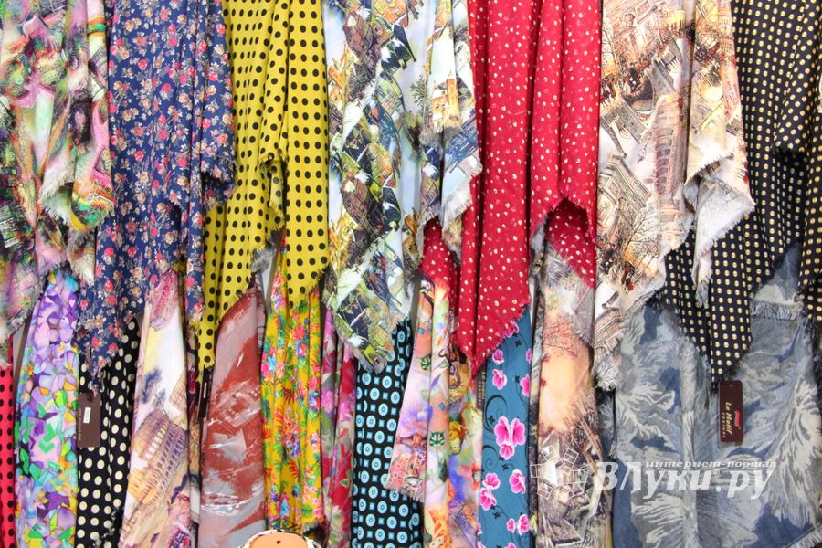 В ДК ЛК открылась 7-я Великолукская универсальная выставка (ФОТО, ВИДЕО)