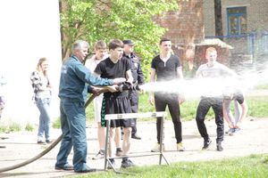 В 10 лицее прошла игра «Освобождение заложников» (ФОТО)