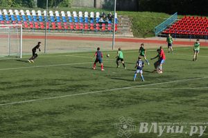 В Великих Луках завершился открытый турнир по футболу памяти М. Ф. Хренова (фото)