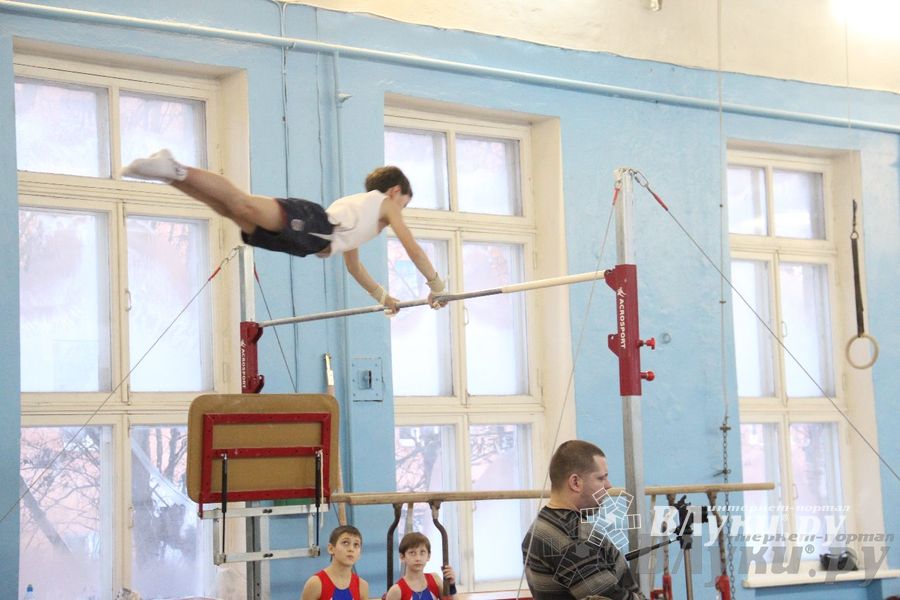 Соревнования по гимнастике посвятили освобождению Великих Лук
