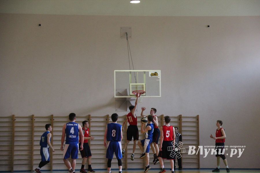 В Великих Луках прошли соревнования на Кубок АСБ области (ФОТО)