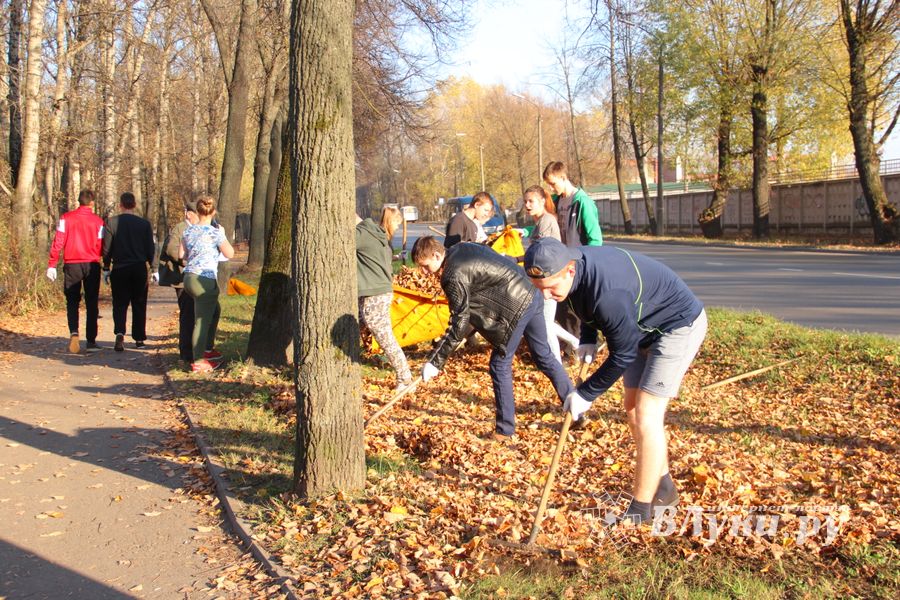 Будущие строители железных дорог провели «четверготник» (ФОТО)