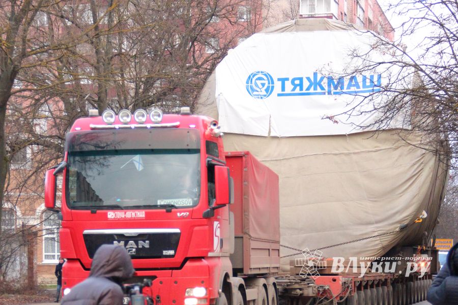 Теперь у всех великолучан есть фото или видео с «Тяжмаш» (ФОТО)