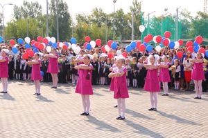 В Великих Луках открыли новый корпус школы №6 (ФОТО)