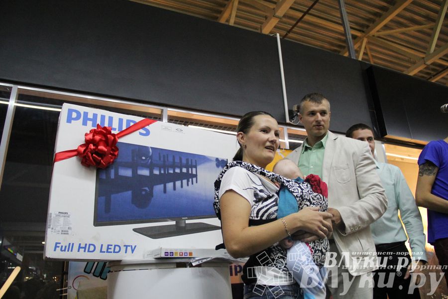 Торговый центр «Апельсин» отметил День рождения