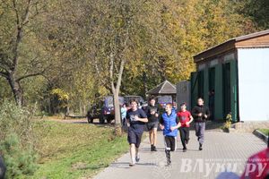 На о. Дятлинка прошел кросс среди обучающихся 8-х классов