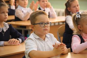 Юных великолучан посвятили в первоклассники (ФОТО)