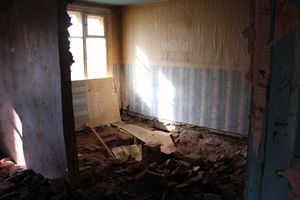 В Великих Луках сносят бараки (ФОТО)