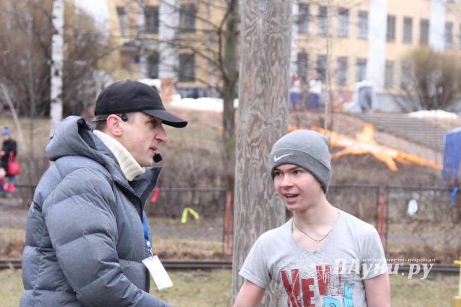 В Великих Луках сожгли Масленицу (фото)