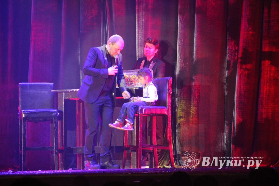 Состоялся концерт братьев Сафроновых «Империя иллюзий» (фото)