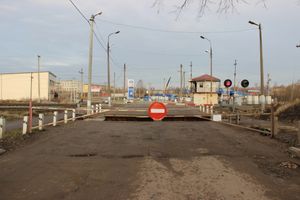 Самарский переезд закрыт (ФОТО)