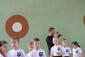 В Великих Луках стартовали спортивные соревнования среди дошколят «Юные олимпионики»