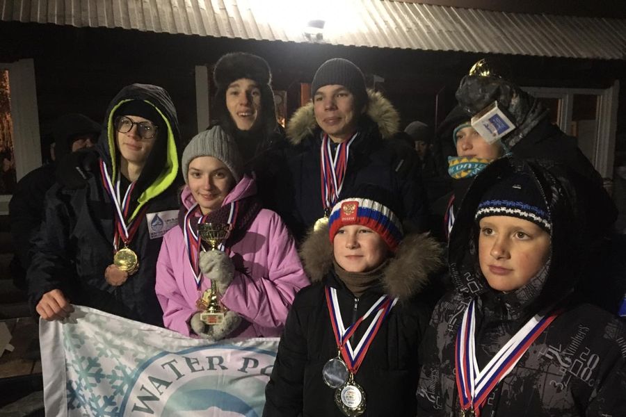 Великолукская пловчиха привезла 4 золота с Чемпионата по зимнему плаванию (ФОТО)