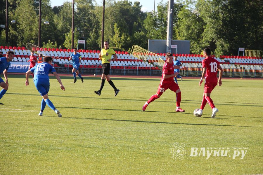 Футбол (ФОТО)