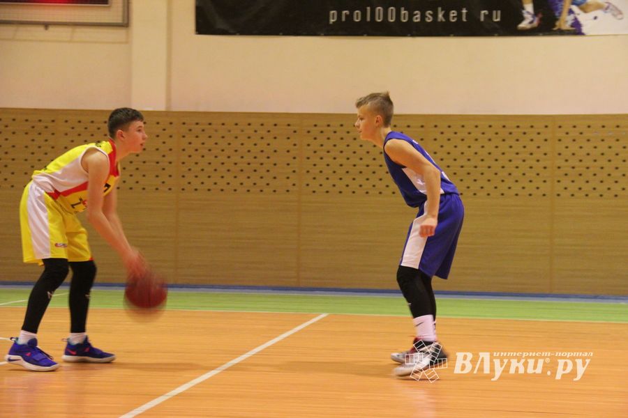 Великолукские баскетболисты сразятся за золото Международного турнира (ФОТО) (0+)