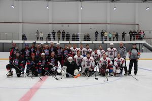 В Великих Луках прошли хоккейные матчи (ФОТО)