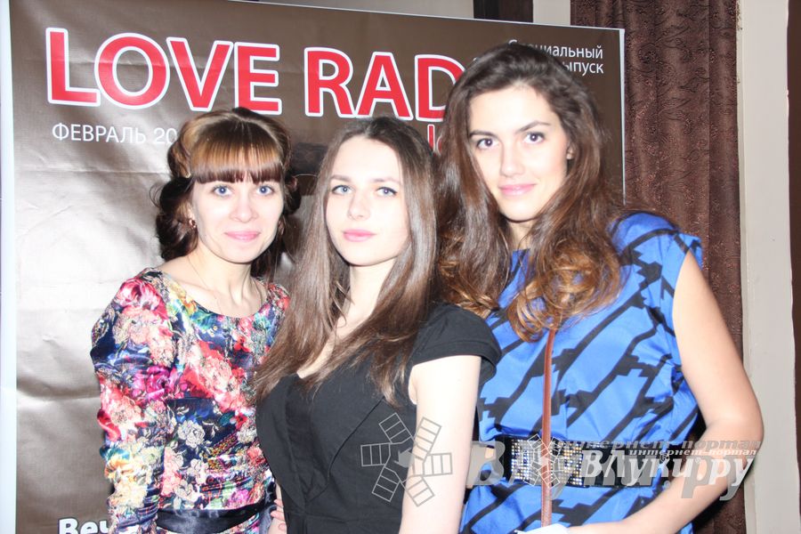 14 февраля в клубе «Хотэй» состоялось ежегодное шоу для влюбленных «Love Story»