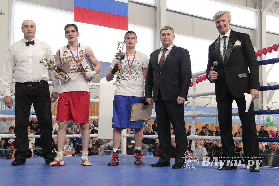 Матчевая встреча по боксу Великие Луки —Псков — Грозный (ФОТО)