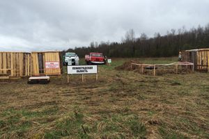 Ветеринарные службы Псковской и Ленинградской области провели совместные учения по ликвидации АЧС (фото)