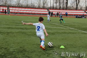 В Великих Луках прошел международный детский турнир по футболу «Наши надежды»