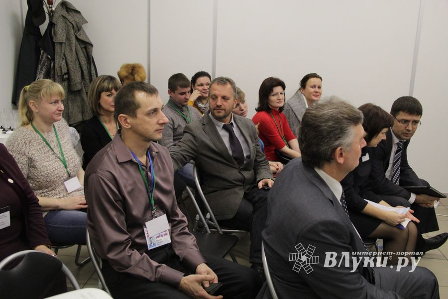 Шестая великолукская универсальная выставка открылась в Великих Луках (фото + видео)