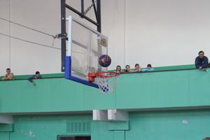 В Великих Луках прошли финальные игры Чемпионата ШБЛ «КЭС-БАСКЕТ» (фото)