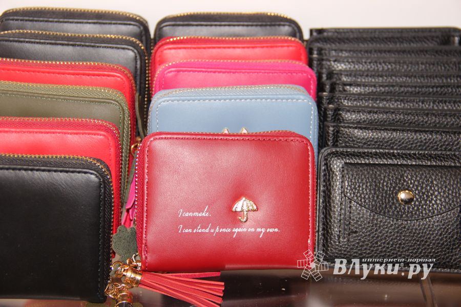 В Великих Луках открылся первый антикризисный магазин «FixZone» (ФОТО)