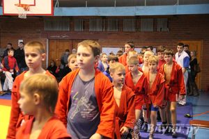 Великолучане стали первыми в общекомандном зачете турнира по самбо «Память»