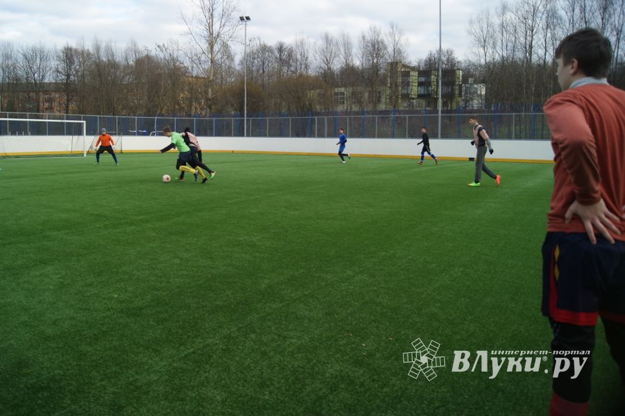 В Великих Луках завершился турнир по дворовому футболу (ФОТО)