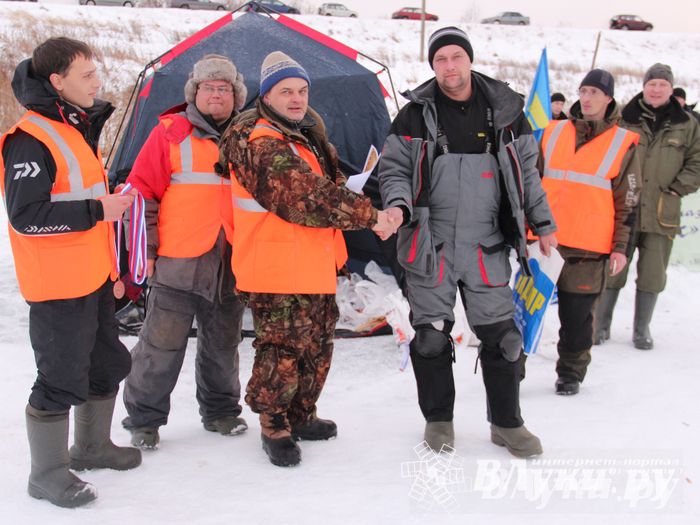 Подведены итоги Открытого чемпионата Великих Лук по рыболовному спорту (фото)