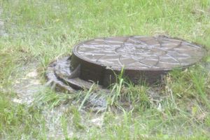 На проспекте Гагарина затопило дорогу (ФОТО)