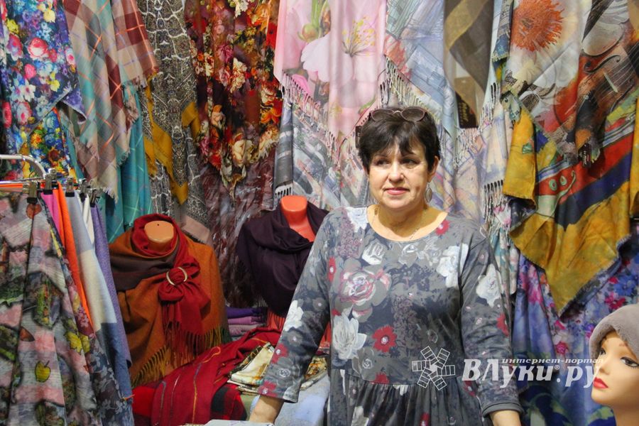 В Великих Луках открылась 10-я универсальная выставка (ФОТО)