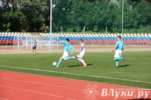 В Великих Луках состоялся матч «Луки-Энергия» — «Звезда» (Санкт-Петербург)
