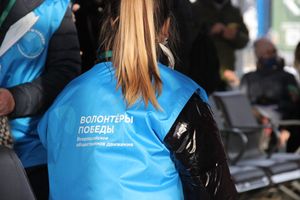 Великолучане знакомятся с «Поездом Победы» (ФОТО)