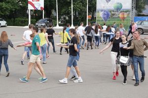 Репетиция вальса