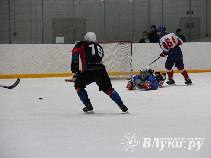 Великолучане уступили красногородцам поездку в Сочи (ФОТО)