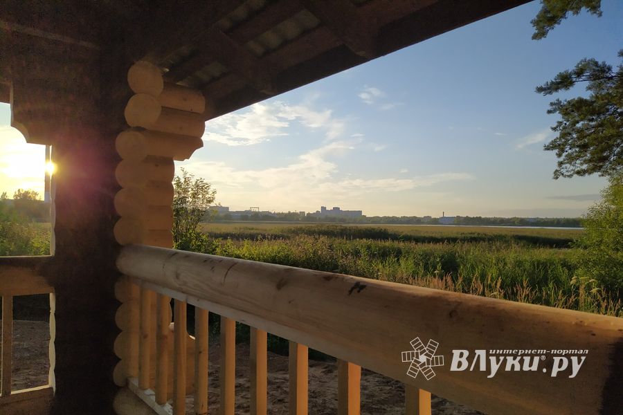 В «Парке без границ» появляются беседки (ФОТО)