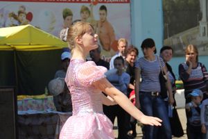 День защиты детей отпраздновали В Великих Луках (фото)