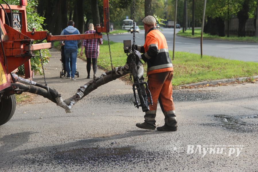 На Нелидовской затруднено движение (ФОТО)